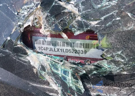 2020 Jeep Cherokee Latitude Plus z USA, uszkodzony, nr VIN 1C4PJLLX1LD522039